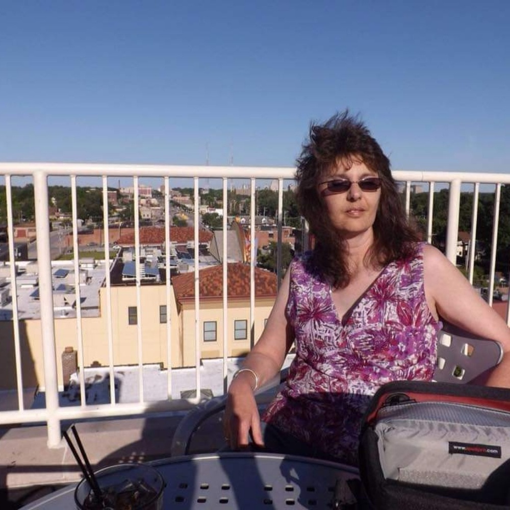 Meet your Posher, Lisa